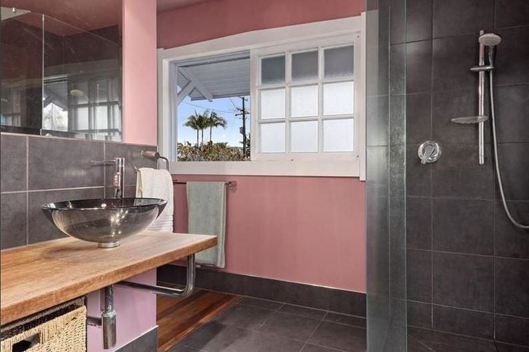 Photo of property in 72 Mains Avenue, Kensington, Whangarei, 0112