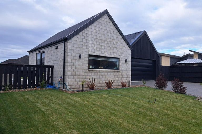 Photo of property in 4 Pahua Street, Pegasus, 7612