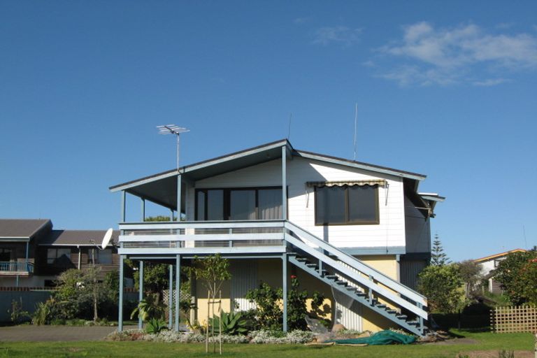 Photo of property in 4 Moana Street, Ohope, 3121