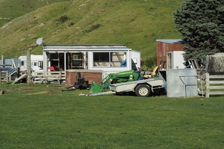 Photo of property in 2257 Coast Road, Pongaroa, 4991