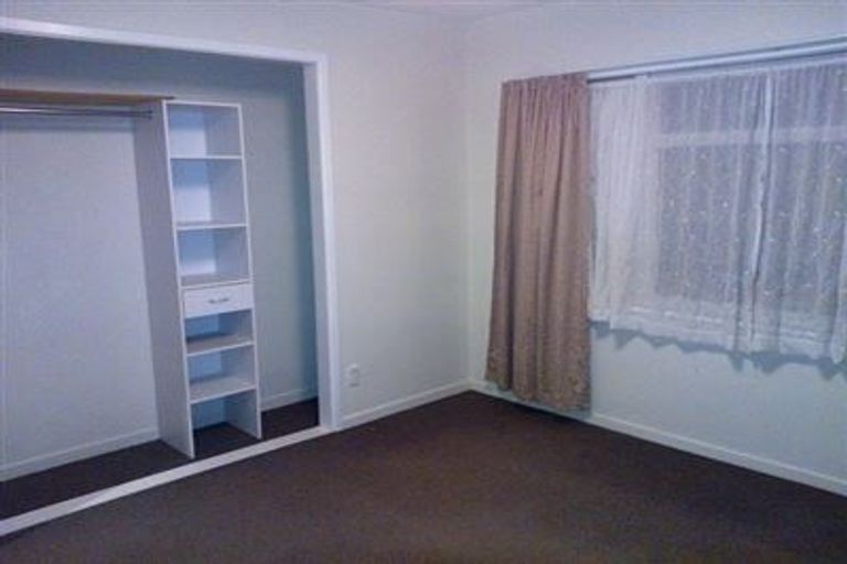 Photo of property in 1/114 Idris Road, Bryndwr, Christchurch, 8052