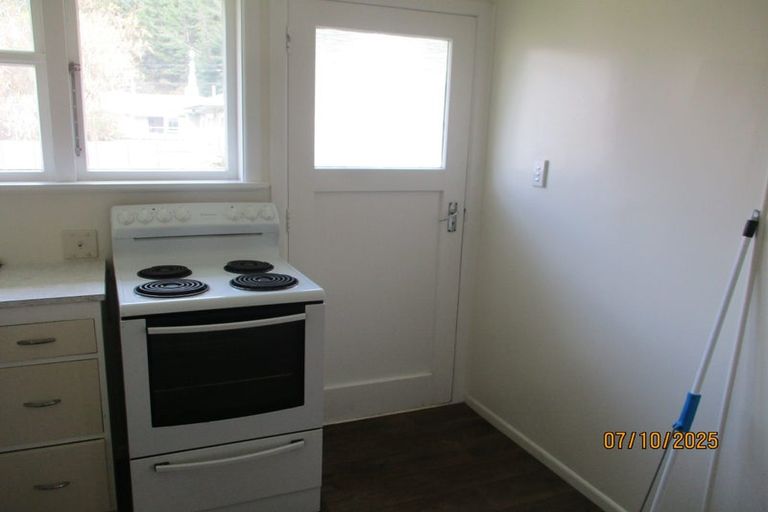 Photo of property in 83a Ward Street, Wallaceville, Upper Hutt, 5018