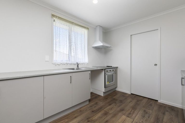 Photo of property in 10 Ballintoy Park Drive, Welcome Bay, Tauranga, 3175