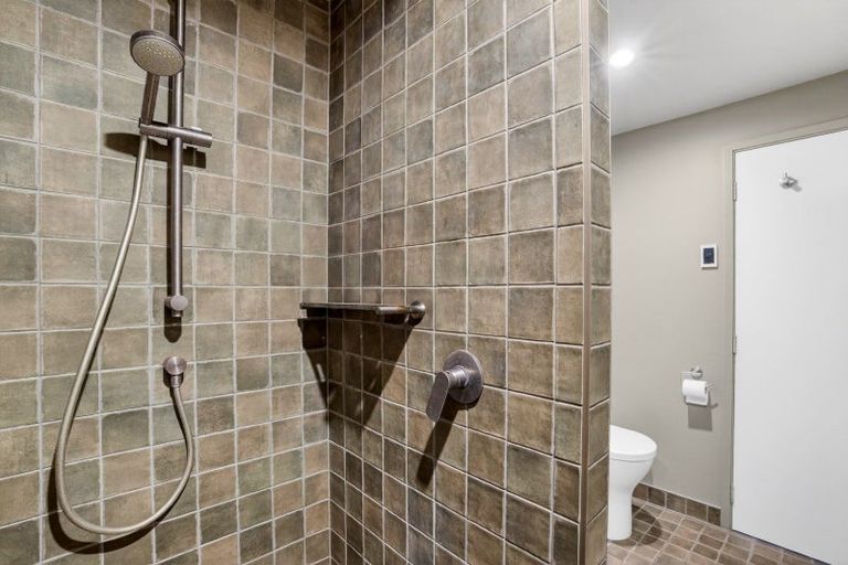 Photo of property in 280a Motutara Road, Muriwai, Waimauku, 0881