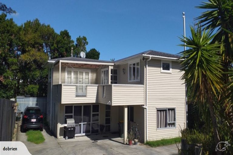 Photo of property in 19 Alamein Avenue, Belmont, Auckland, 0622