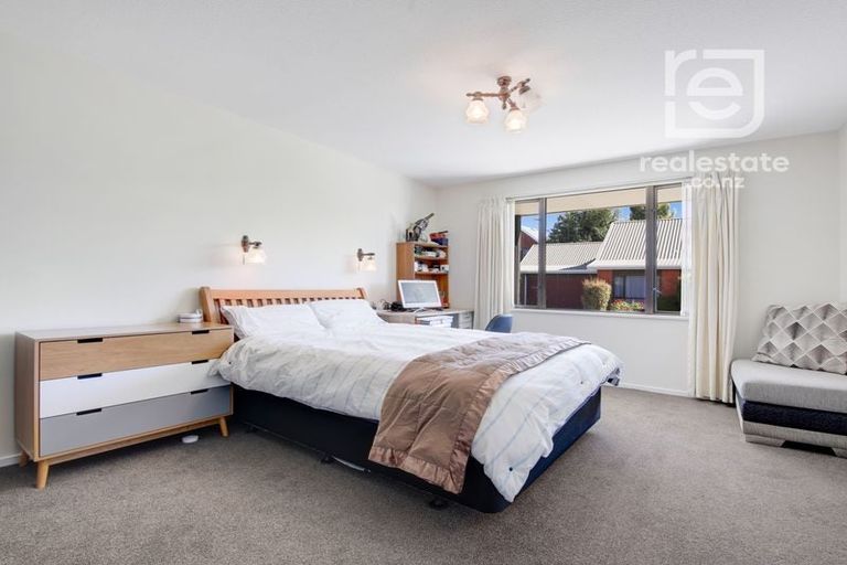 Photo of property in Carmichael Courts, 4/14 Wharenui Road, Upper Riccarton, Christchurch, 8041