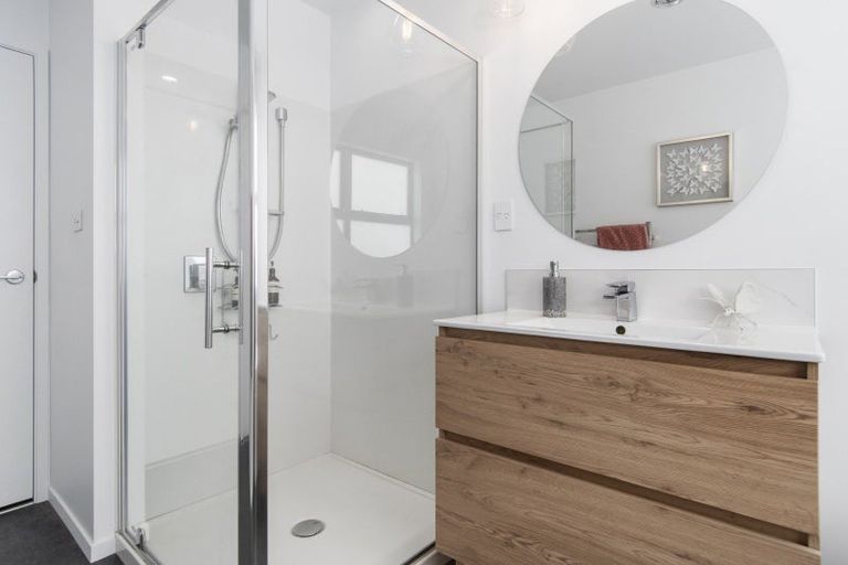 Photo of property in 34 Awataha Crescent, Pyes Pa, Tauranga, 3110