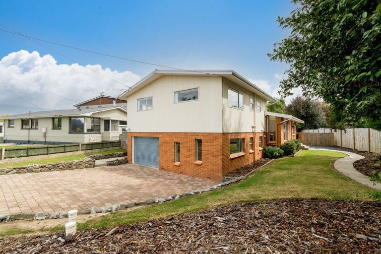 Photo of property in 21 Severn Street, Mosgiel, 9024