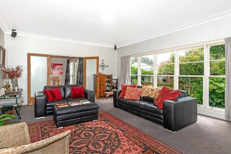 Photo of property in 71 Stout Street, Whataupoko, Gisborne, 4010