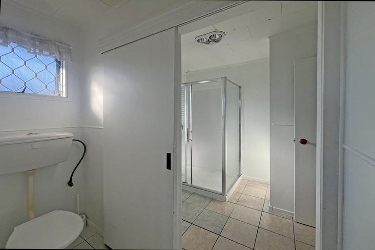 Photo of property in 57 Casuarina Road, Half Moon Bay, Auckland, 2012