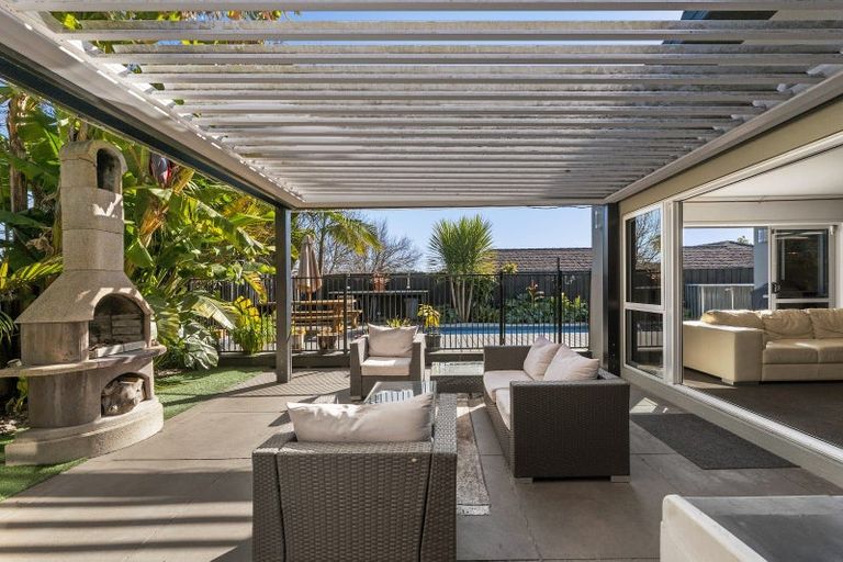 Photo of property in 8 Caldera Close, Pyes Pa, Tauranga, 3112