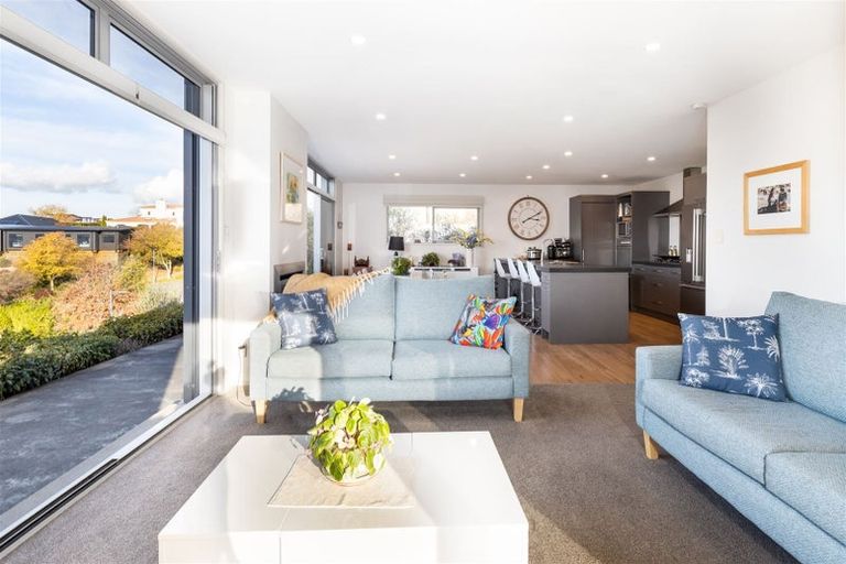 Photo of property in 8 Ridgetop Rise, Fairhall, Blenheim, 7272