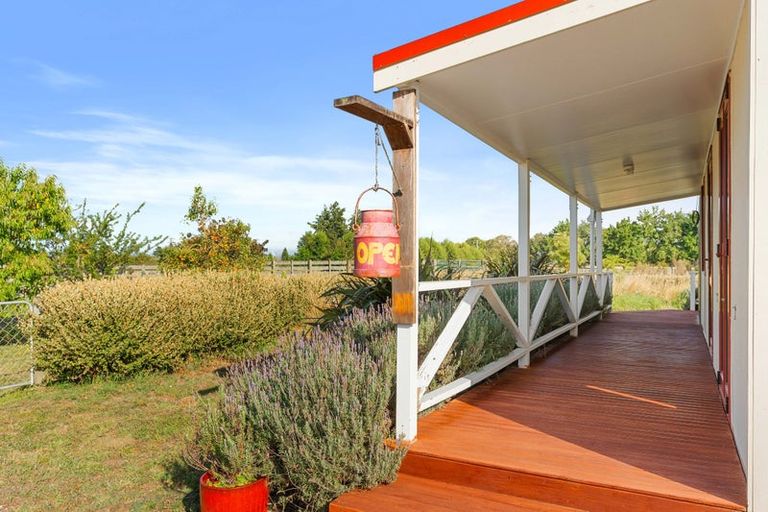 Photo of property in 243c Manaia Road, Homebush, Masterton, 5885