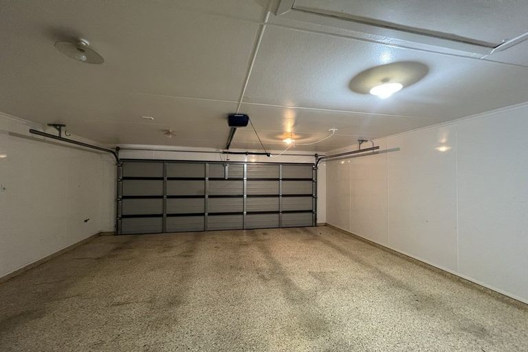 Photo of property in 21 Park Lane, Waitara, 4320