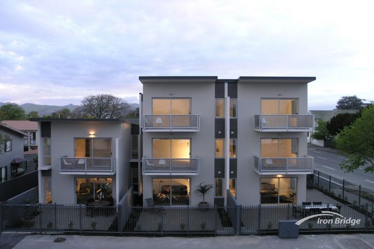 Photo of property in 7/318 Barbadoes Street, Christchurch Central, Christchurch, 8011