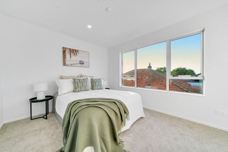 Photo of property in 30 Carruth Road, Papatoetoe, Auckland, 2025