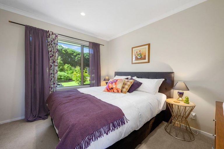 Photo of property in 36 Lacebark Drive, Kinloch, Taupo, 3377