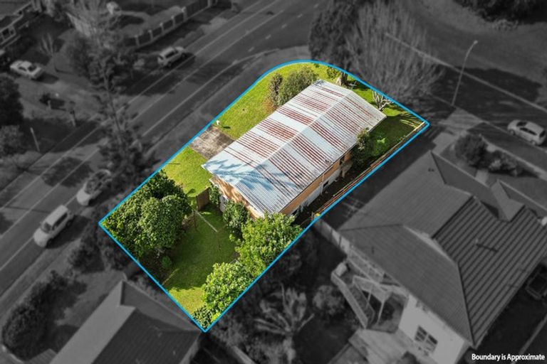 Photo of property in 12 The Boulevard, Sunnyhills, Auckland, 2010