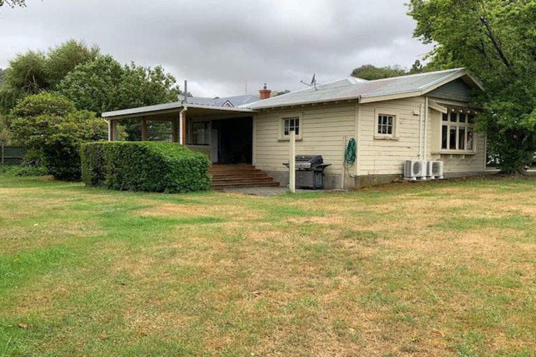 Photo of property in 54 Rue Lavaud, Akaroa, 7520