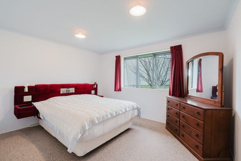 Photo of property in 800 Tuhikaramea Road, Ngahinapouri, Hamilton, 3290