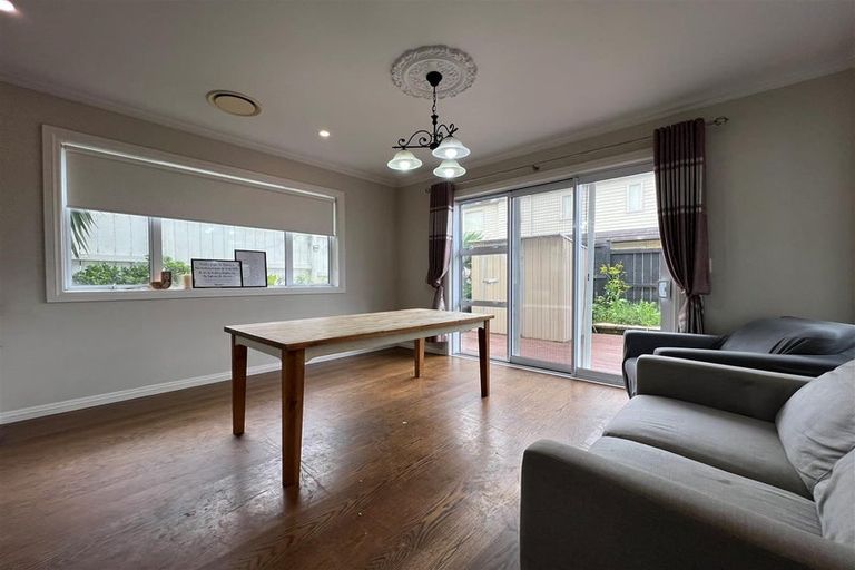 Photo of property in 16 Evelina Lane, Flat Bush, Auckland, 2019