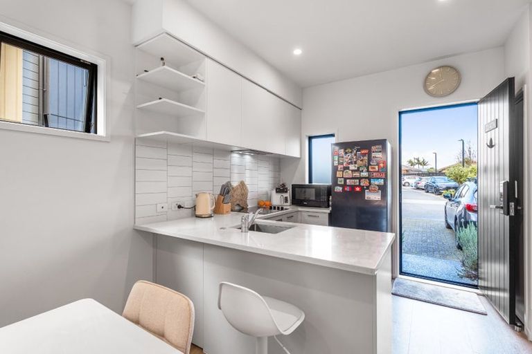 Photo of property in 22/47a Huntington Drive, Huntington Park, Auckland, 2013