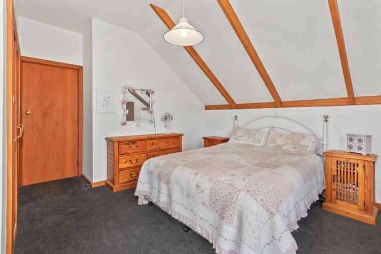 Photo of property in 44 Ilam Road, Upper Riccarton, Christchurch, 8041