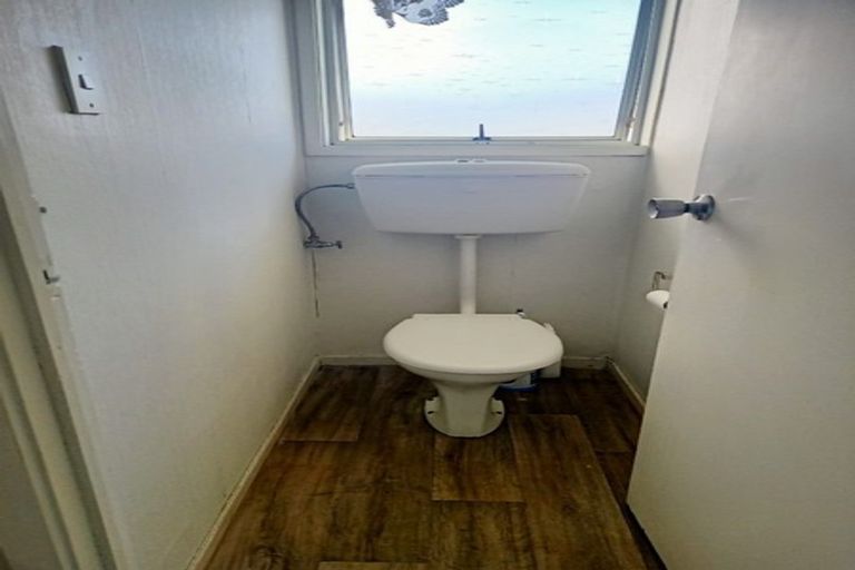 Photo of property in 30 Zelda Avenue, Clover Park, Auckland, 2023