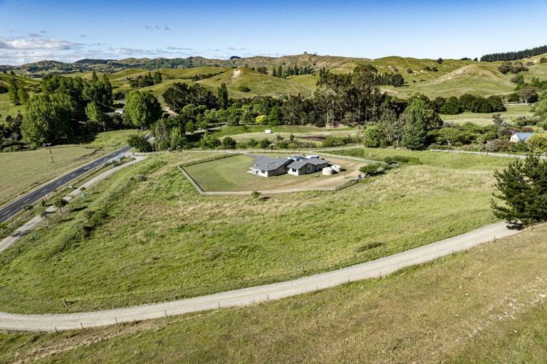 Photo of property in 610 Apley Road, Puketapu, Napier, 4184