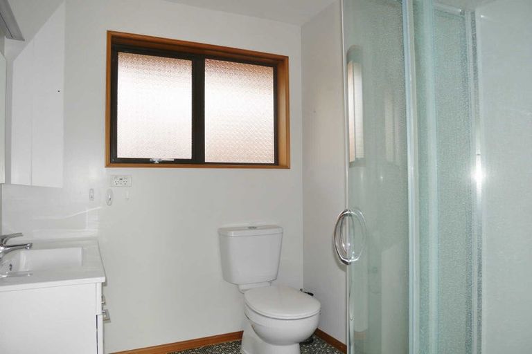 Photo of property in 22 Apsley Drive, Russley, Christchurch, 8042