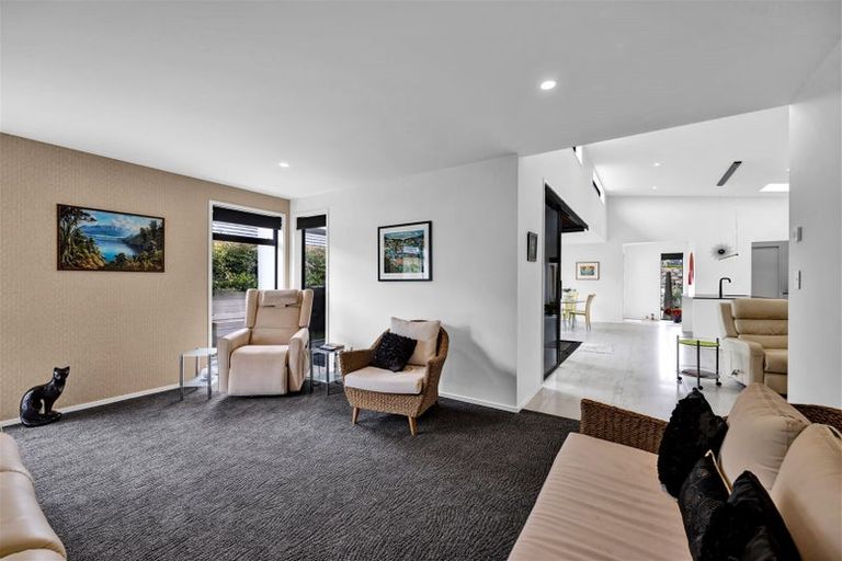 Photo of property in 14 Waitaha Place, Bell Block, New Plymouth, 4312