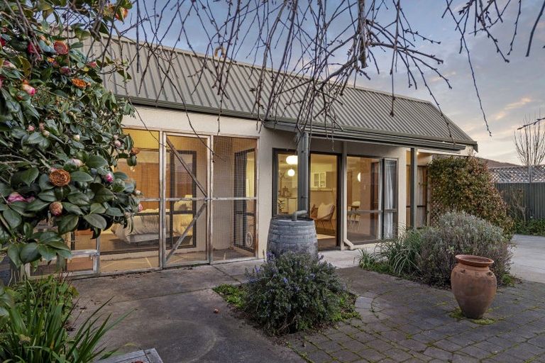 Photo of property in 1/14 Blair Avenue, Papanui, Christchurch, 8053