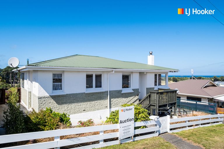 Photo of property in 18 Dundonald Street, Tainui, Dunedin, 9013