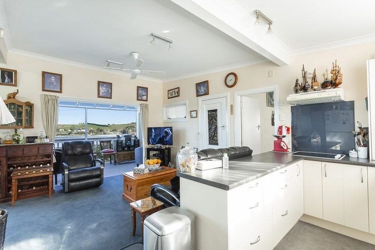 Photo of property in 1400 Taieri Mouth Road, Taieri Mouth, Brighton, 9091