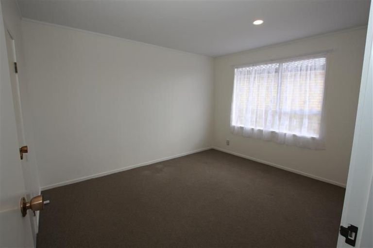 Photo of property in 3 Susanne Place, Pakuranga, Auckland, 2010