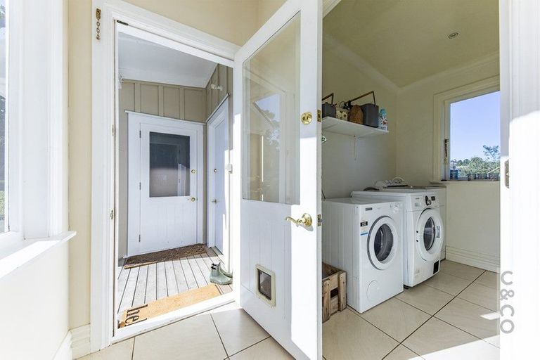 Photo of property in 83 Tarrant Road, Helensville, 0875