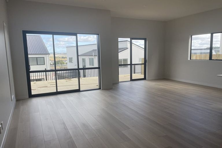 Photo of property in 40 Mita Road, Silverdale, 0932