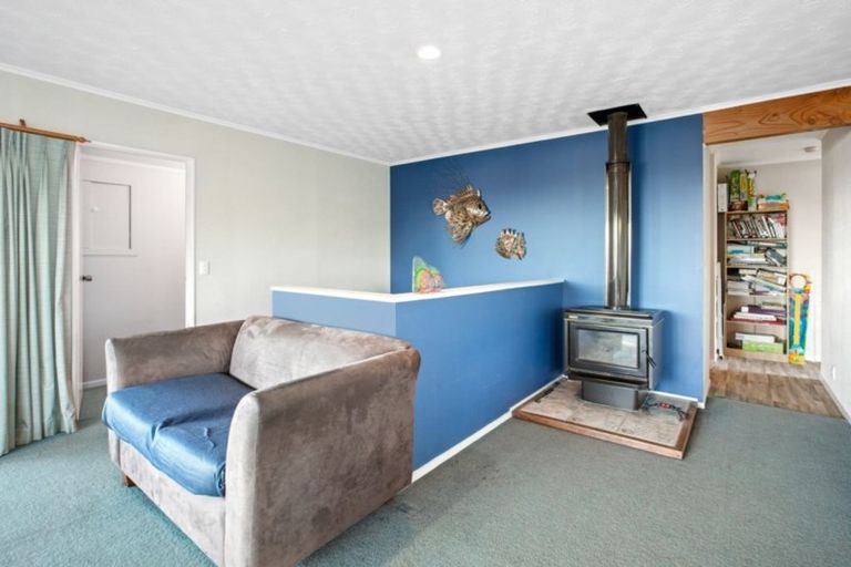 Photo of property in 2 Mayor View Terrace, Waihi Beach, 3611