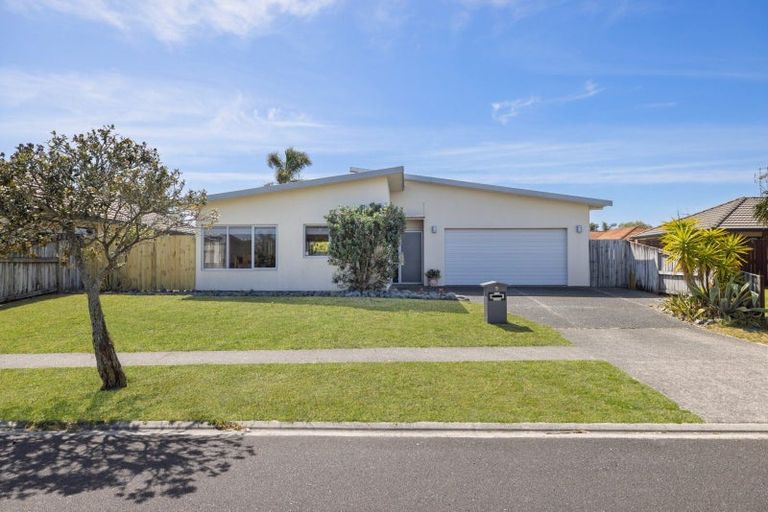 Photo of property in 9 Sarah Place, Papamoa Beach, Papamoa, 3118