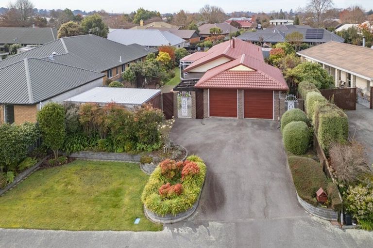 Photo of property in 16 Regent Avenue, Rangiora, 7400