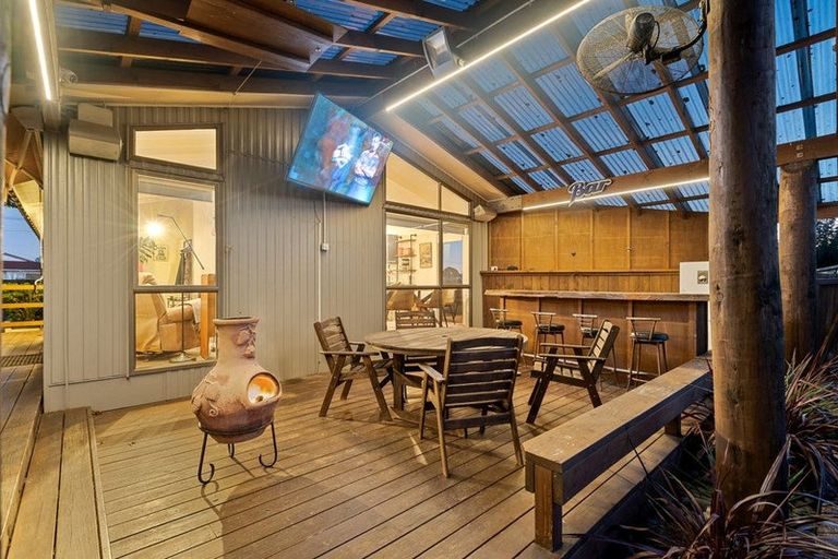 Photo of property in 14 Station Road, Takanini, 2112