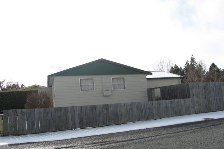Photo of property in 7 Dobson Place, Twizel, 7901