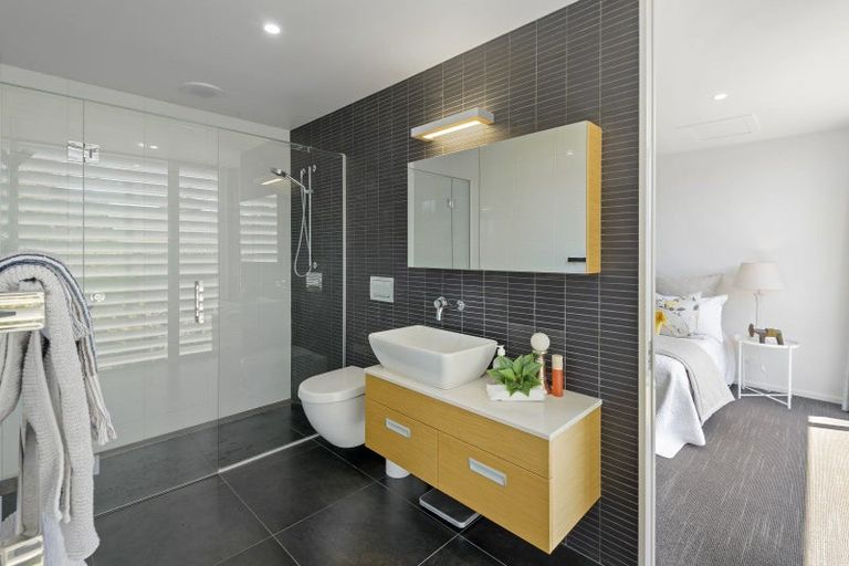 Photo of property in 74b Clyde Road, Ilam, Christchurch, 8041