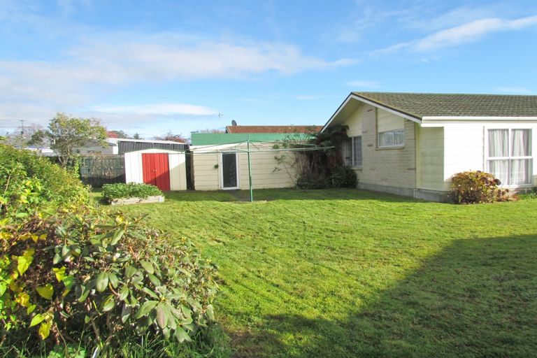 Photo of property in 6 Lowes Place, Solway, Masterton, 5810