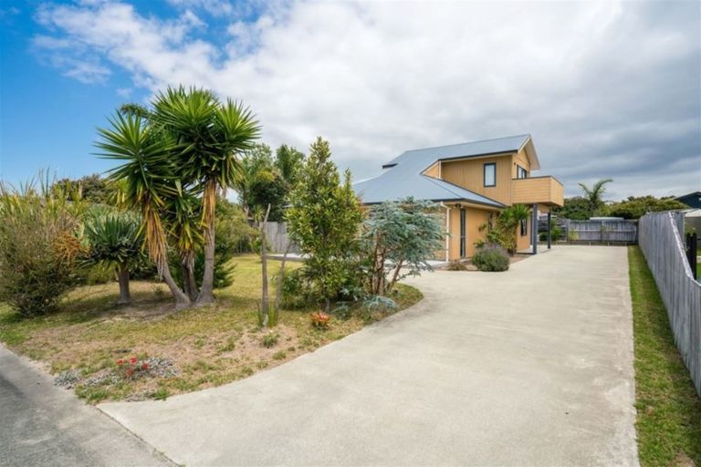 Photo of property in 30c Norfolk Drive, Mangawhai Heads, Mangawhai, 0505