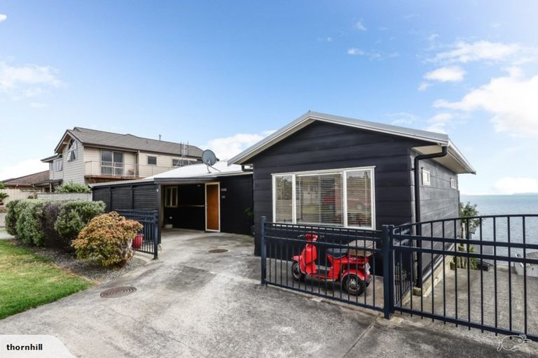 Photo of property in 28 Crispe Road, Clarks Beach, 2122