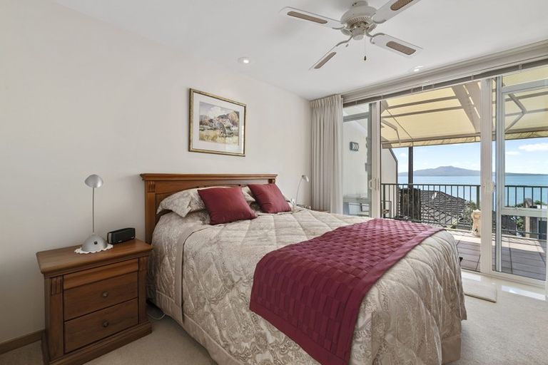 Photo of property in The Sands Apartments, 18/47 The Strand, Takapuna, Auckland, 0622