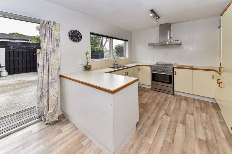 Photo of property in 4 Hanover Place, Pahurehure, Papakura, 2113