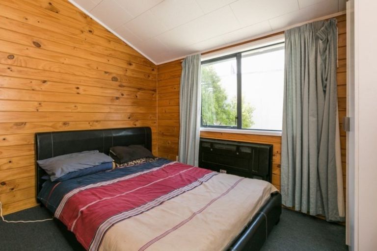 Photo of property in 42 Bledisloe Road, Maraenui, Napier, 4110