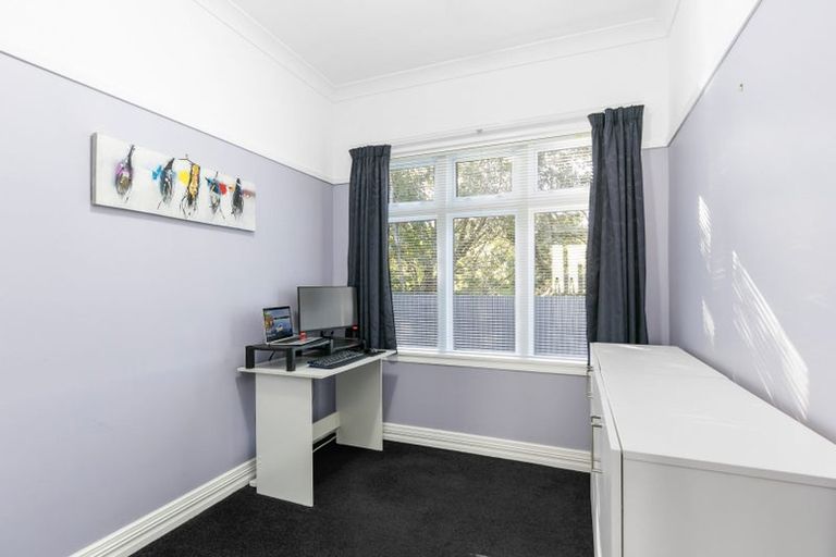 Photo of property in 53 Awamutu Grove, Waiwhetu, Lower Hutt, 5010